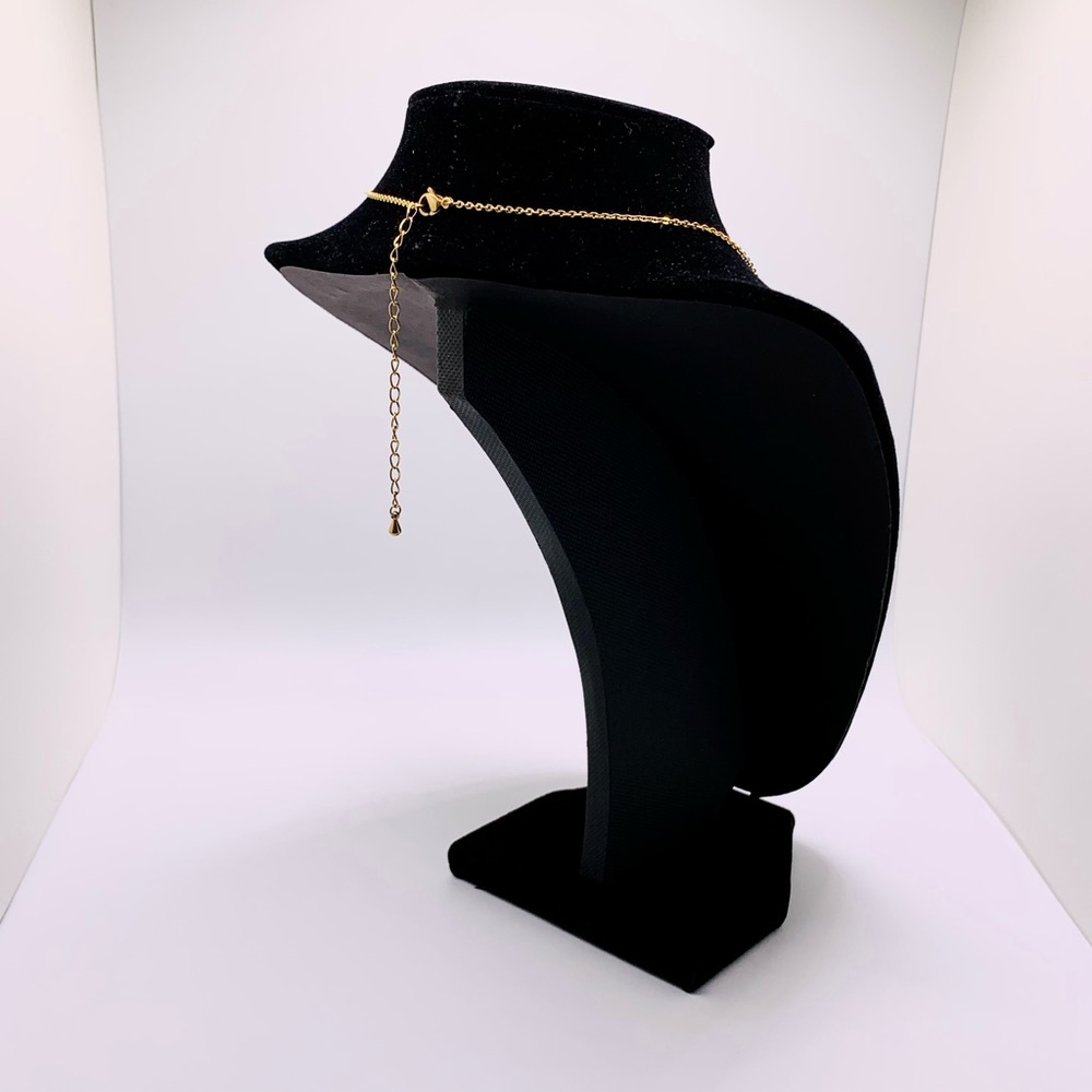 🎉Host Pick🎉 18k gold white fire opal necklace - Picture 6 of 9